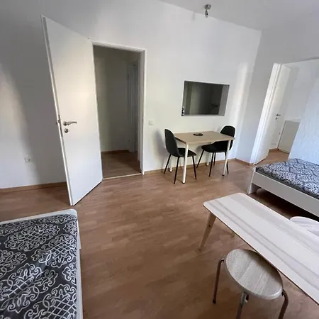 Guenstiges Apartment Gelsenkirchen Schalke Exterior photo