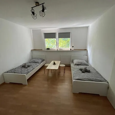 Guenstiges Apartment Gelsenkirchen Schalke Exterior photo