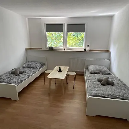 Guenstiges Apartment Gelsenkirchen Schalke Exterior photo