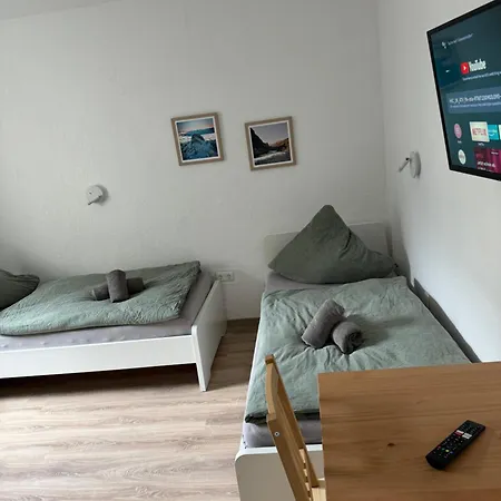 Guenstiges Apartment Gelsenkirchen Schalke Exterior photo